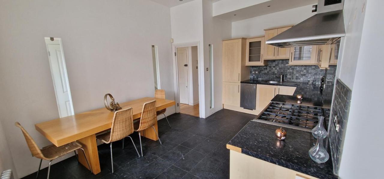 Ferienwohnung Action Packed Local 3Br 1 Mins Walk To Everything London Exterior foto